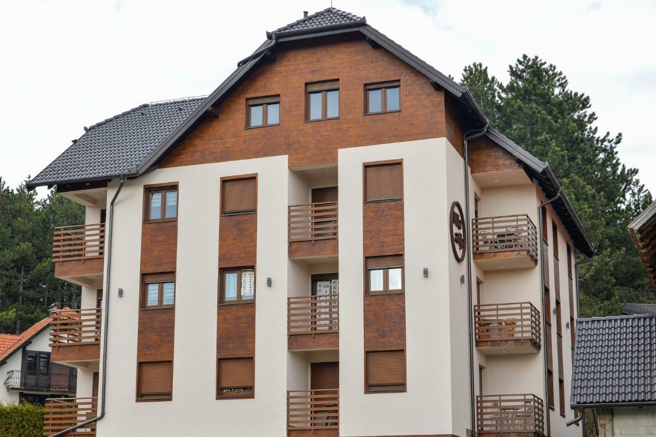Apartman Alex ซลาตีบอร์ ภายนอก รูปภาพ