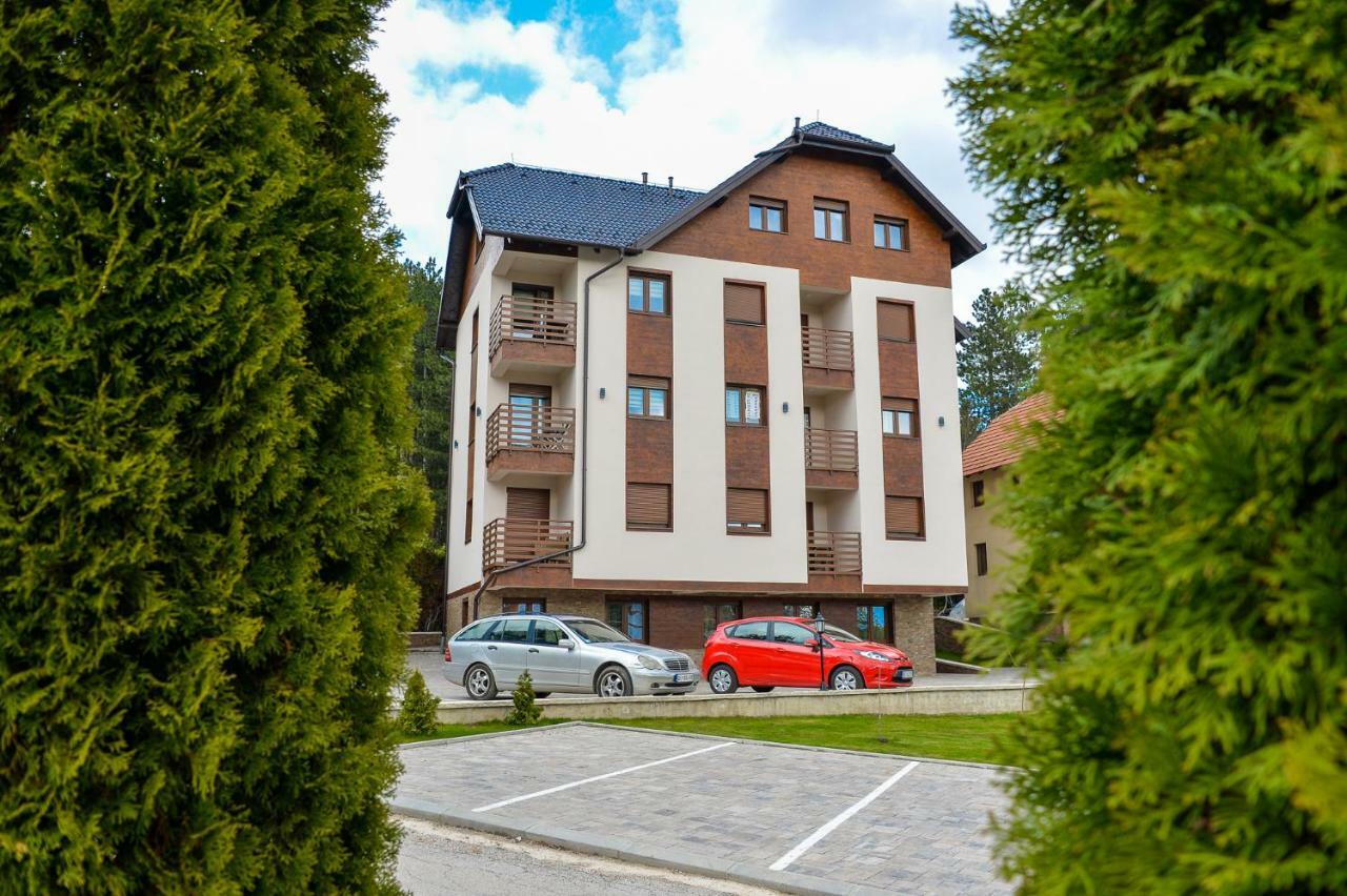 Apartman Alex ซลาตีบอร์ ภายนอก รูปภาพ