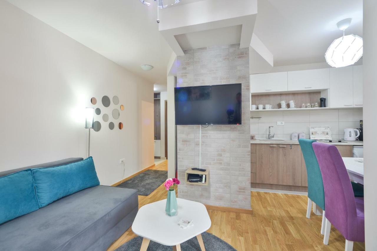 Apartman Alex ซลาตีบอร์ ภายนอก รูปภาพ